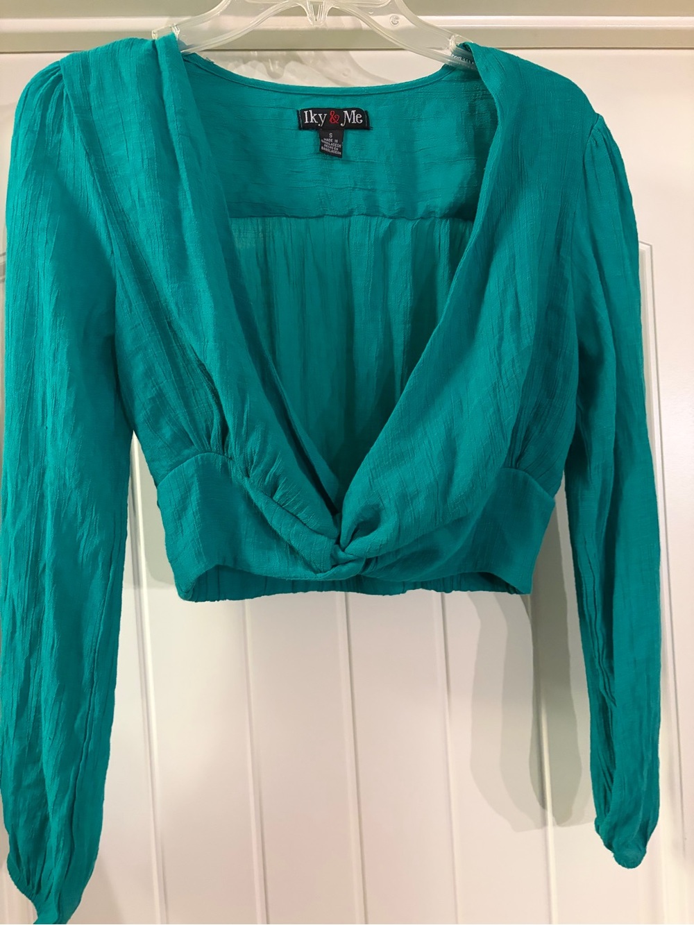 Teal Green Twist-Front Long Sleeve Crop Top